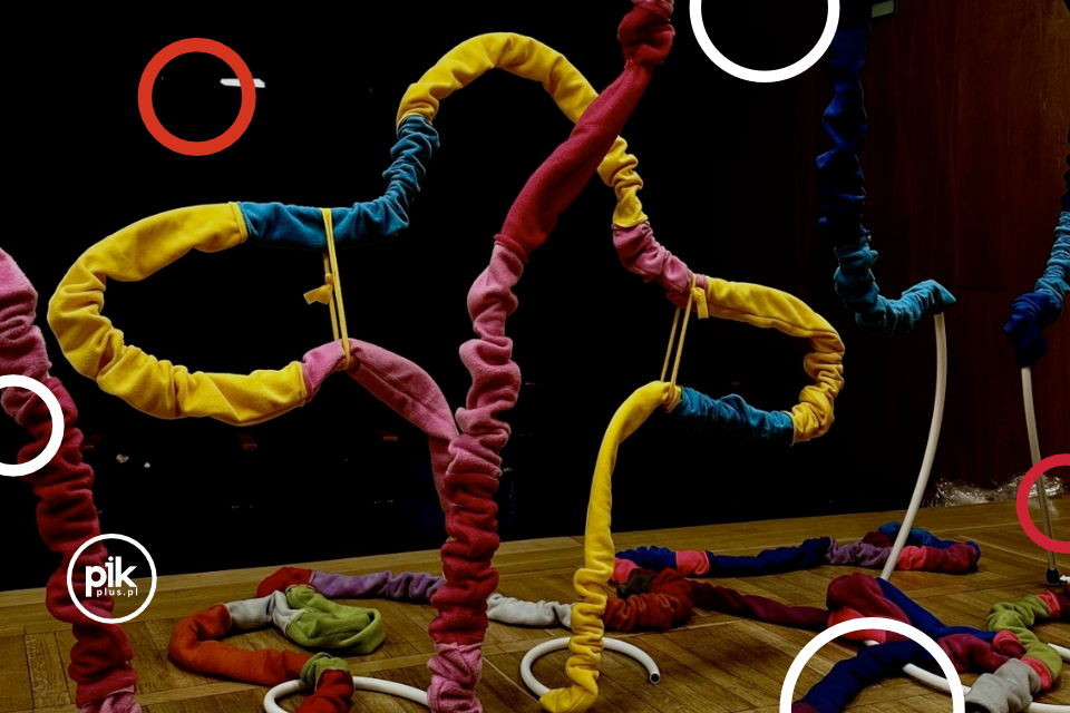 Z ilu ludzi Ja | spektakl