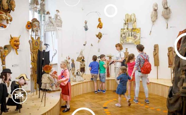 Wszystko na pokaz | teatralny spacer